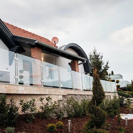 Apartment Bagoly Wellness 2 Pécs