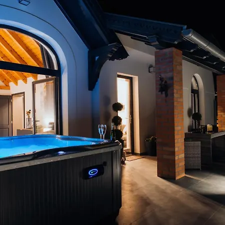Bagoly Wellness 2 Apartment
