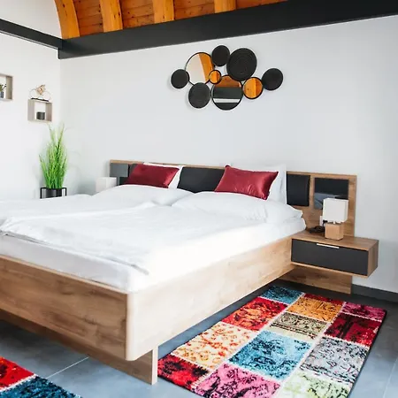 Bagoly Wellness 2 Lägenhet Pécs